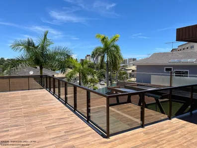 Casa de Condomínio com 5 Quartos para venda ou aluguel, 1500m² no Portão, Lauro de Freitas