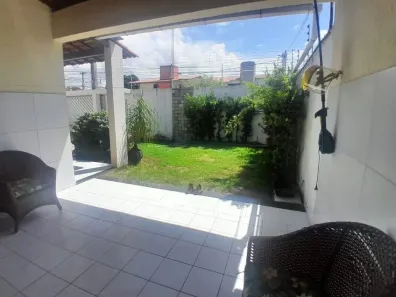 Casa com 4 Quartos à venda, 227m² no Capim Macio, Natal