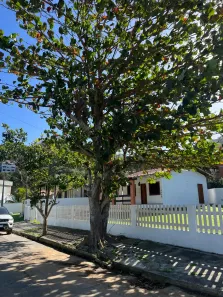 Casa de Condomínio com 2 Quartos para alugar, 70m² no Peró, Cabo Frio