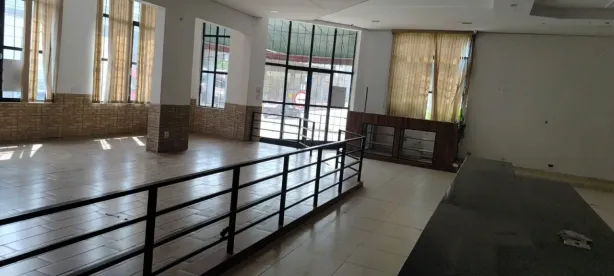 Prédio Comercial para alugar, 400m² no Vila Artura, Sorocaba