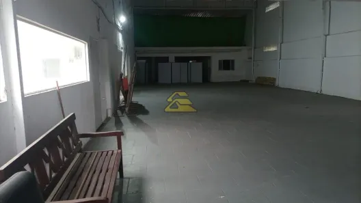 Galpão/Depósito/Armazém para venda ou aluguel, 600m² no Barra da Tijuca, Rio de Janeiro