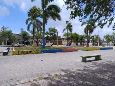 Lote/Terreno à venda, 750m² no Candeias, Jaboatão dos Guararapes