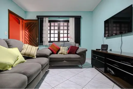 Casa com 3 Quartos para alugar, 153m² no Vila Urupês, Suzano