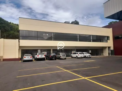 Ponto Comercial para alugar, 140m² no Cruzeiro, Caxias do Sul