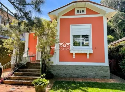 Casa com 5 Quartos para venda ou aluguel, 250m² no Morin, Petrópolis