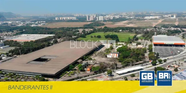 Galpão/Depósito/Armazém para alugar, 2226m² no Taquara, Rio de Janeiro