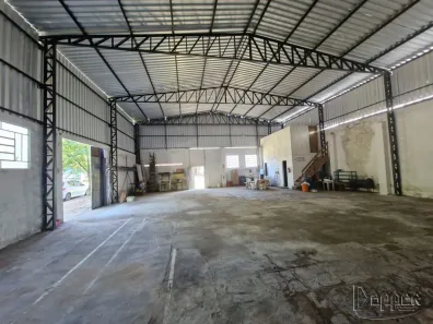 Galpão/Depósito/Armazém para alugar, 410m² no São José, Novo Hamburgo