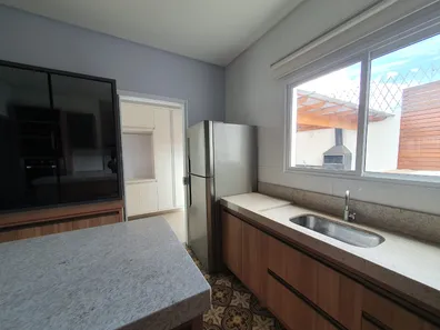 Casa de Condomínio com 3 Quartos à venda, 120m² no Vila Areao, Taubaté