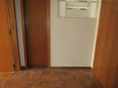 Kitnet para alugar, 45m² no Azenha, Porto Alegre
