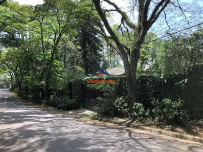 Sobrado com 3 Quartos para venda ou aluguel, 698m² no Chácara São João, Carapicuíba