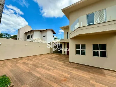 Sobrado com 4 Quartos para alugar, 312m² no Plano Diretor Norte, Palmas