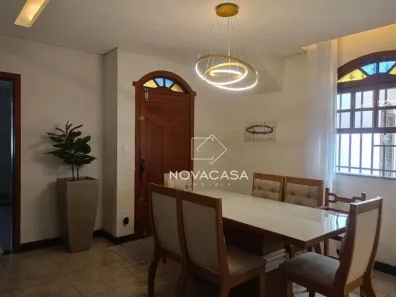 Casa com 3 Quartos à venda, 160m² no São Marcos, Belo Horizonte