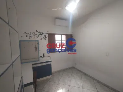 Casa com 3 Quartos à venda, 140m² no Jardim Claret, Rio Claro