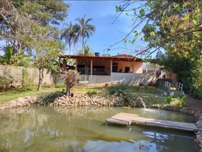 Fazenda/Sítio com 3 Quartos à venda, 2000m² no , Nerópolis