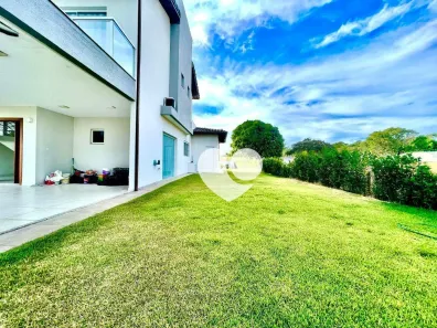 Casa de Condomínio com 5 Quartos à venda, 300m² no Lameirão, Guarapari