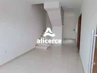 Sobrado com 2 Quartos para alugar, 91m² no Potecas, São José