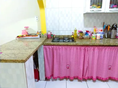 Casa com 4 Quartos à venda, 242m² no Compensa, Manaus