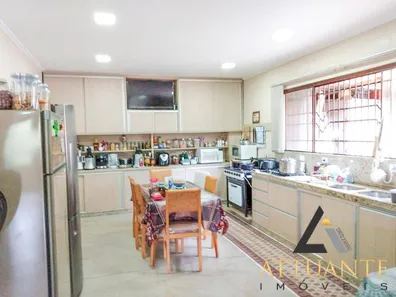 Fazenda/Sítio com 2 Quartos à venda, 270m² no Área Rural de Farroupilha, Farroupilha