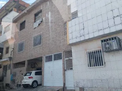 Casa com 4 Quartos à venda, 283m² no Roma, Salvador