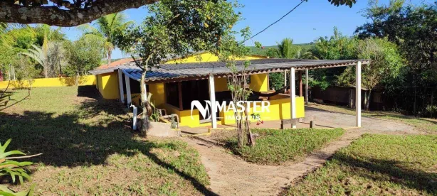 Fazenda/Sítio com 3 Quartos à venda, 200m² no Centro (Amadeu Amaral), Echaporã