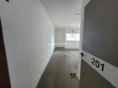 Sala Comercial para alugar, 28m² no Torre, Recife