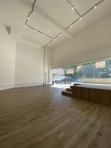 Ponto Comercial para alugar, 108m² no Recreio dos Bandeirantes, Rio de Janeiro