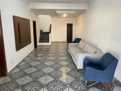 Casa de Condomínio com 3 Quartos para alugar, 100m² no São Jorge, Manaus