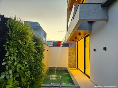 Casa de Condomínio com 4 Quartos à venda, 267m² no Novo Aleixo, Manaus