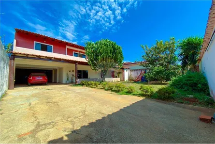 Casa com 6 Quartos à venda, 276m² no Região dos Lagos, Brasília