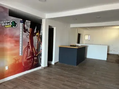Ponto Comercial para alugar, 150m² no Boca do Rio, Salvador