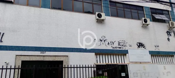 Ponto Comercial para alugar, 30m² no Taquara, Rio de Janeiro
