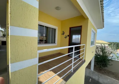 Casa de Condomínio com 3 Quartos para alugar, 94m² no Ogiva, Cabo Frio