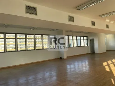 Sala Comercial para alugar, 200m² no Funcionários, Belo Horizonte