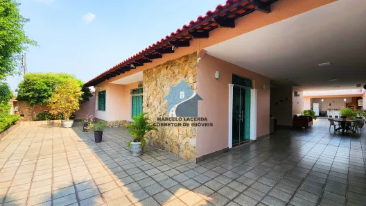 Casa com 3 Quartos à venda, 612m² no Chapada, Manaus