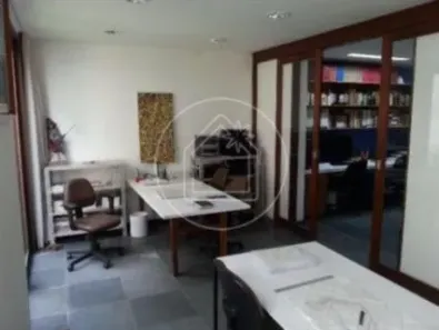 Casa com 2 Quartos à venda, 180m² no Petrópolis, Natal
