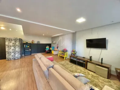 Casa com 5 Quartos para alugar, 320m² no Santo Antônio, Belo Horizonte