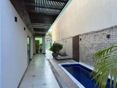 Casa de Condomínio com 3 Quartos à venda, 239m² no Chapada, Manaus