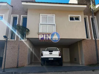 Sobrado com 4 Quartos para alugar, 215m² no Jardim Mariliza, Goiânia