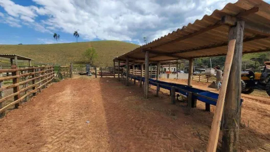 Fazenda/Sítio com 4 Quartos à venda, 500m² no Vale Do Sol, Tremembé