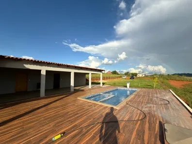Fazenda/Sítio com 3 Quartos à venda, 350m² no Área Rural de Inhumas, Inhumas