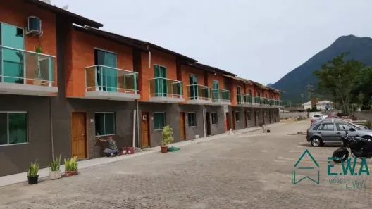 Sobrado com 2 Quartos para alugar, 65m² no Aririú da Formiga, Palhoça