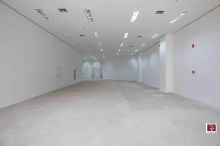 Ponto Comercial para alugar, 325m² no Santa Efigênia, Belo Horizonte