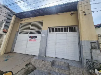 Casa com 2 Quartos à venda, 126m² no Petrópolis, Natal