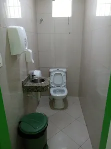 Prédio Comercial com 30 Quartos para venda ou aluguel, 850m² no Pituba, Salvador