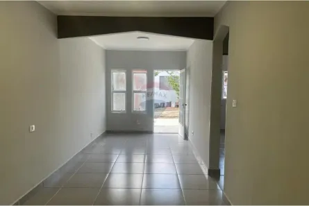 Casa com 2 Quartos para alugar, 200m² no Jardim Prestes de Barros, Sorocaba