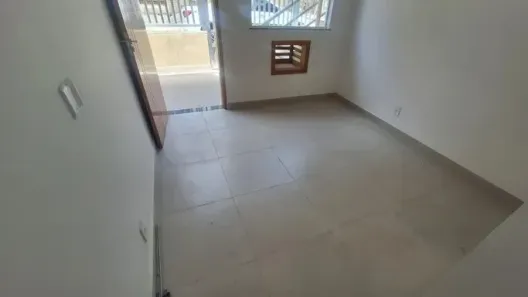 Kitnet com 1 Quarto para alugar, 20m² no Vista Alegre, Rio de Janeiro