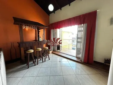 Casa com 3 Quartos para alugar, 300m² no Igara, Canoas