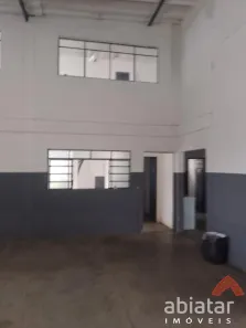 Galpão/Depósito/Armazém com 2 Quartos para venda ou aluguel, 700m² no Parque São Paulo, Embu-Guaçu