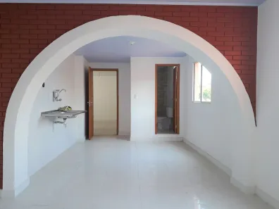 Apartamento com 2 Quartos para alugar, 50m² no Tanque, Rio de Janeiro