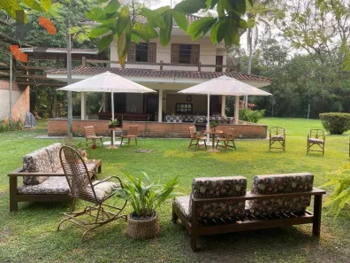 Fazenda/Sítio com 10 Quartos para venda ou aluguel, 400m² no Imbau, Silva Jardim